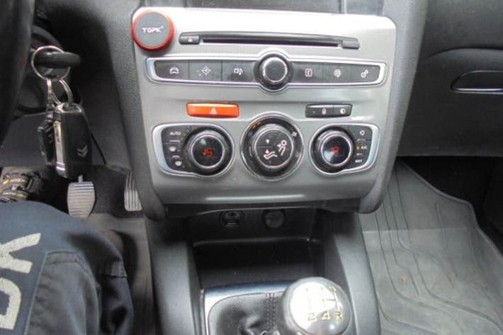 Grå Citroën C4 fra 2017