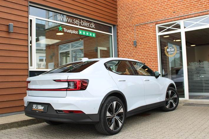 Hvid Polestar 2 fra 2024