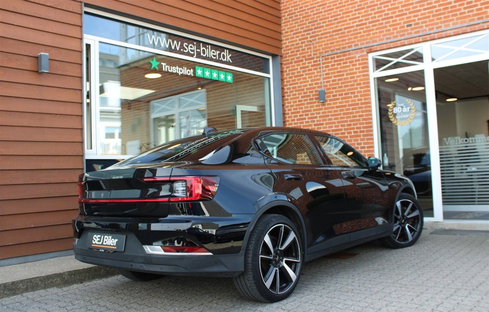 Sort Polestar 2 fra 2021