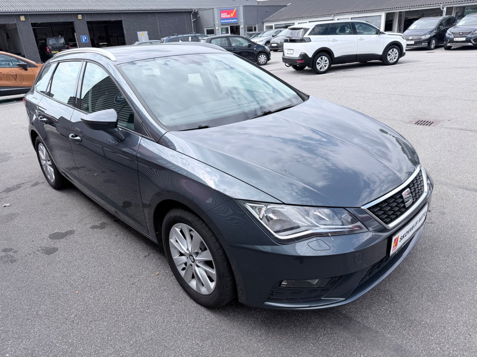 Blå Seat Leon fra 2020