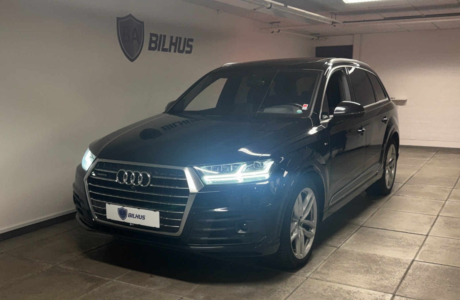 Audi Q7 3,0 TDi 272 S-line quattro Tiptr. 7prs