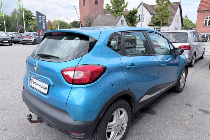 Blå Renault Captur fra 2014
