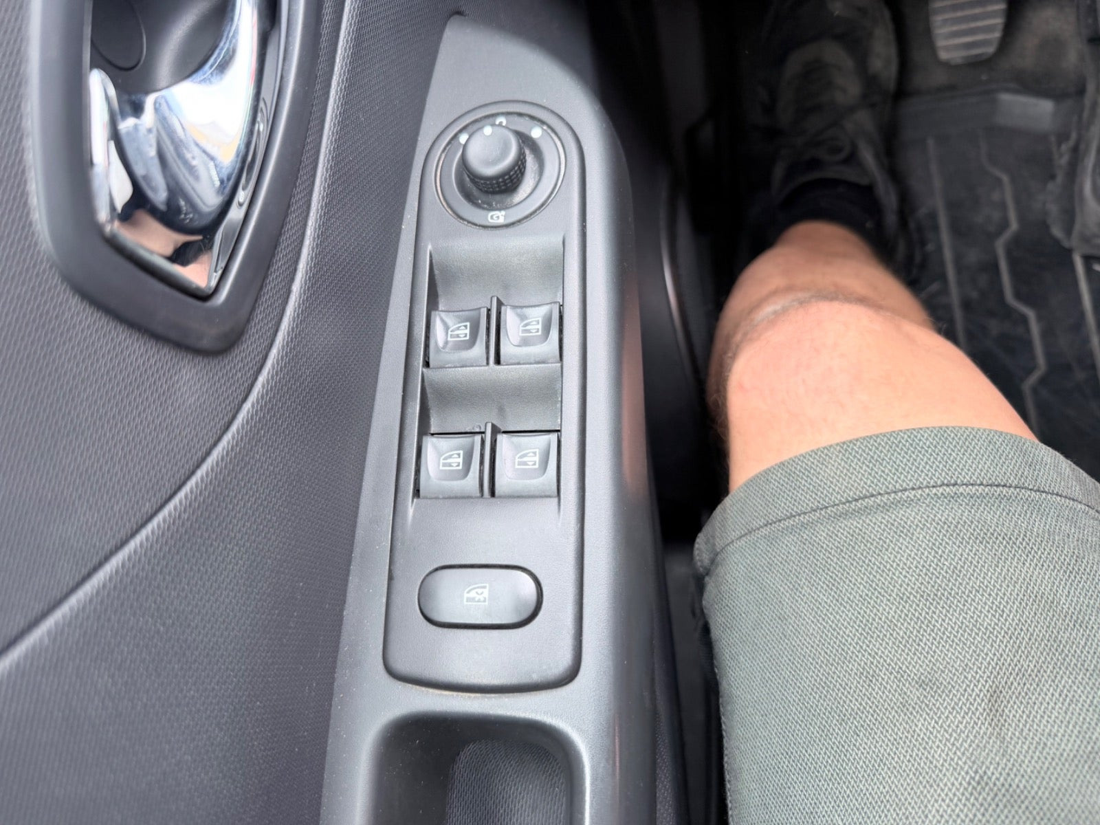 Blå Renault Captur fra 2014