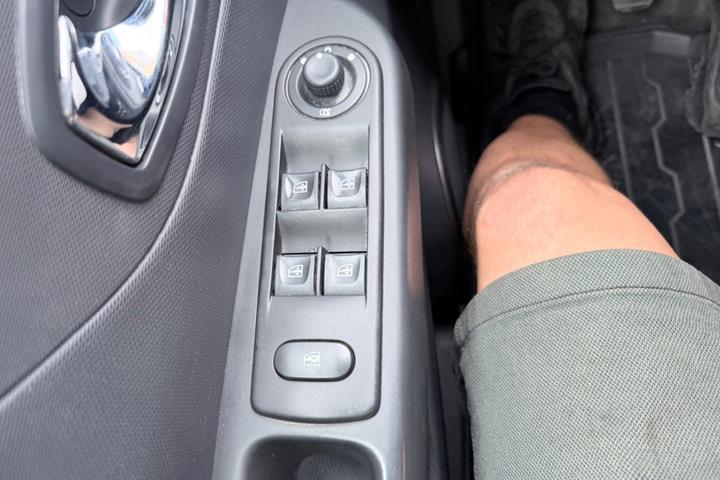 Blå Renault Captur fra 2014