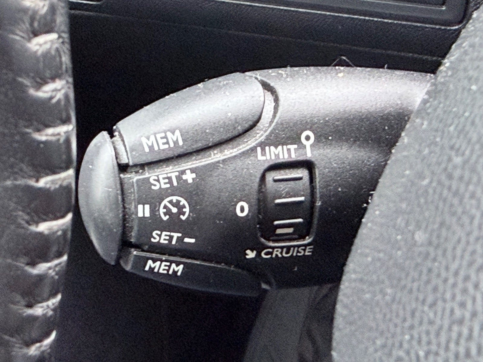 Hvid Peugeot 308 fra 2016