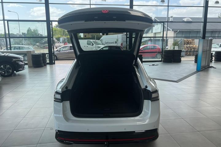 Hvid VW ID.7 fra 2025