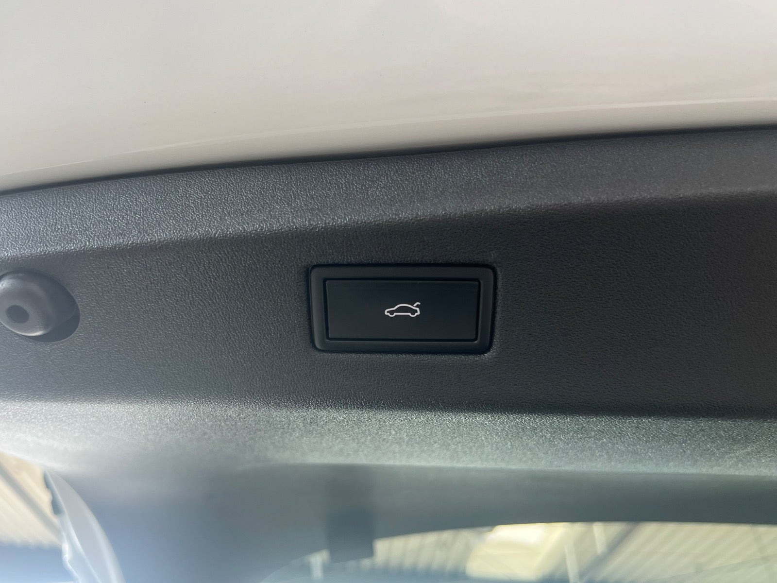 Hvid VW ID.7 fra 2025
