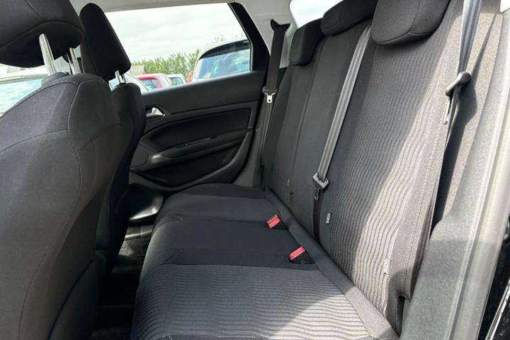 undefined Peugeot 308 fra 2015
