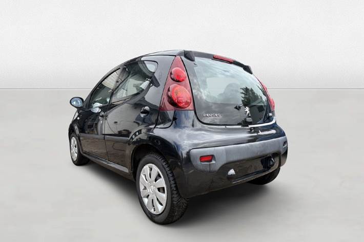 undefined Peugeot 107 fra 2014