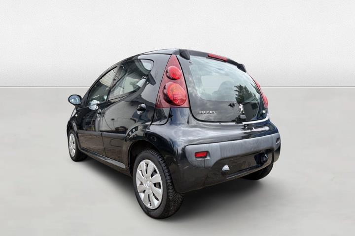 undefined Peugeot 107 fra 2014