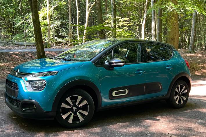 Blå Citroën C3 fra 2021