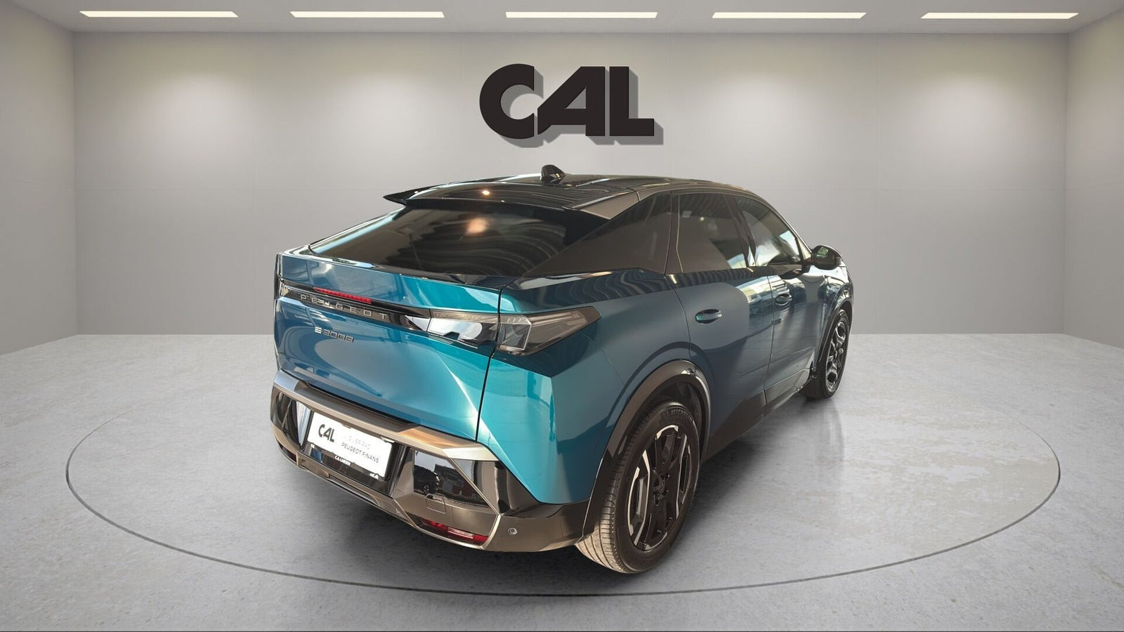 Blå Peugeot e-3008 fra 2025
