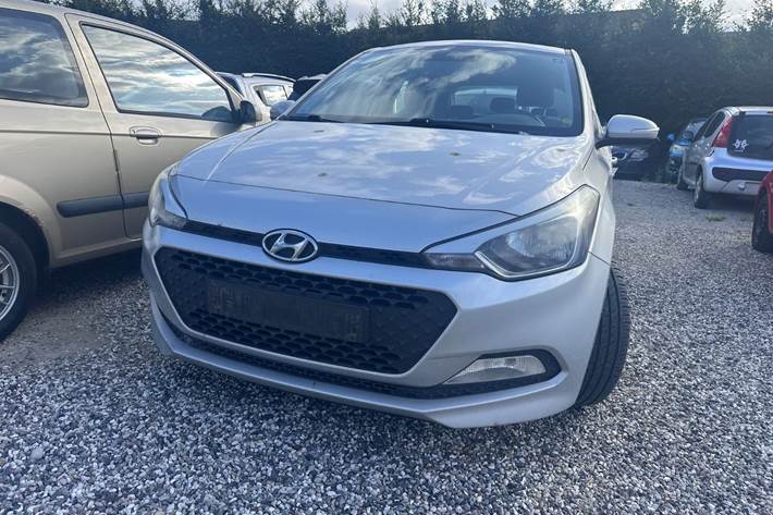 undefined Hyundai i20 fra 2016