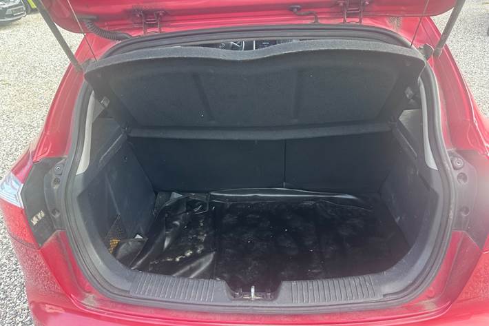 Bronze Kia Rio fra 2012