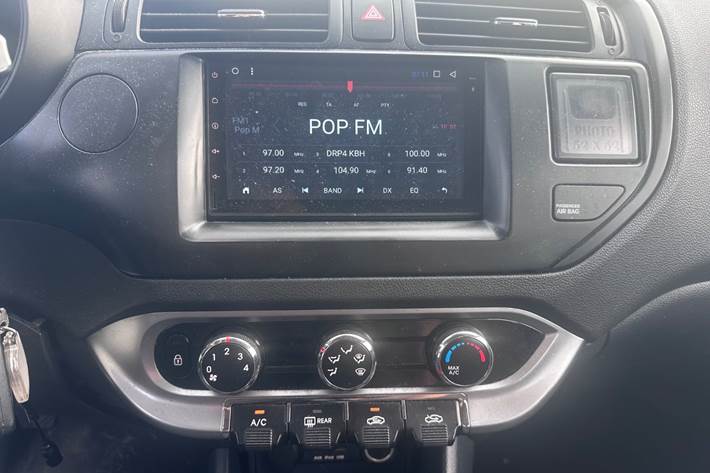 Bronze Kia Rio fra 2012