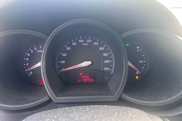 Bronze Kia Rio fra 2012
