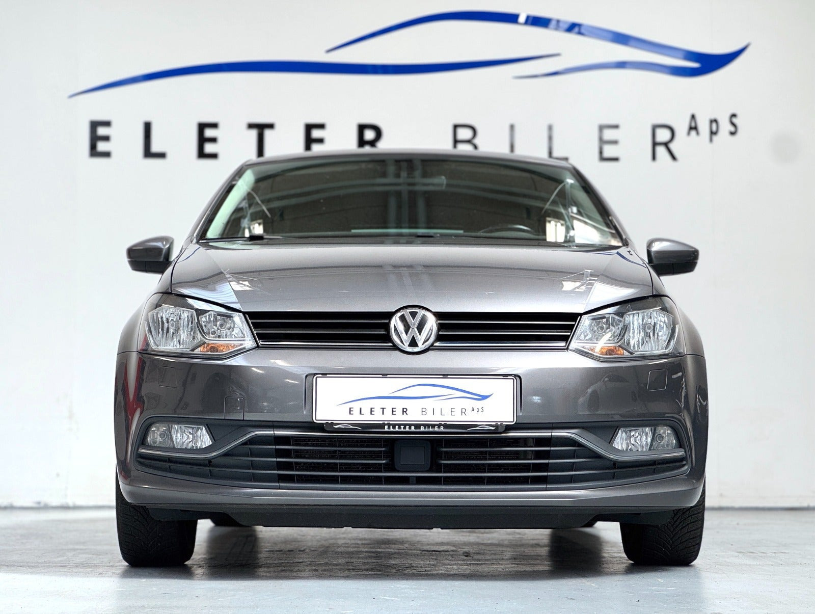 Grå VW Polo fra 2017