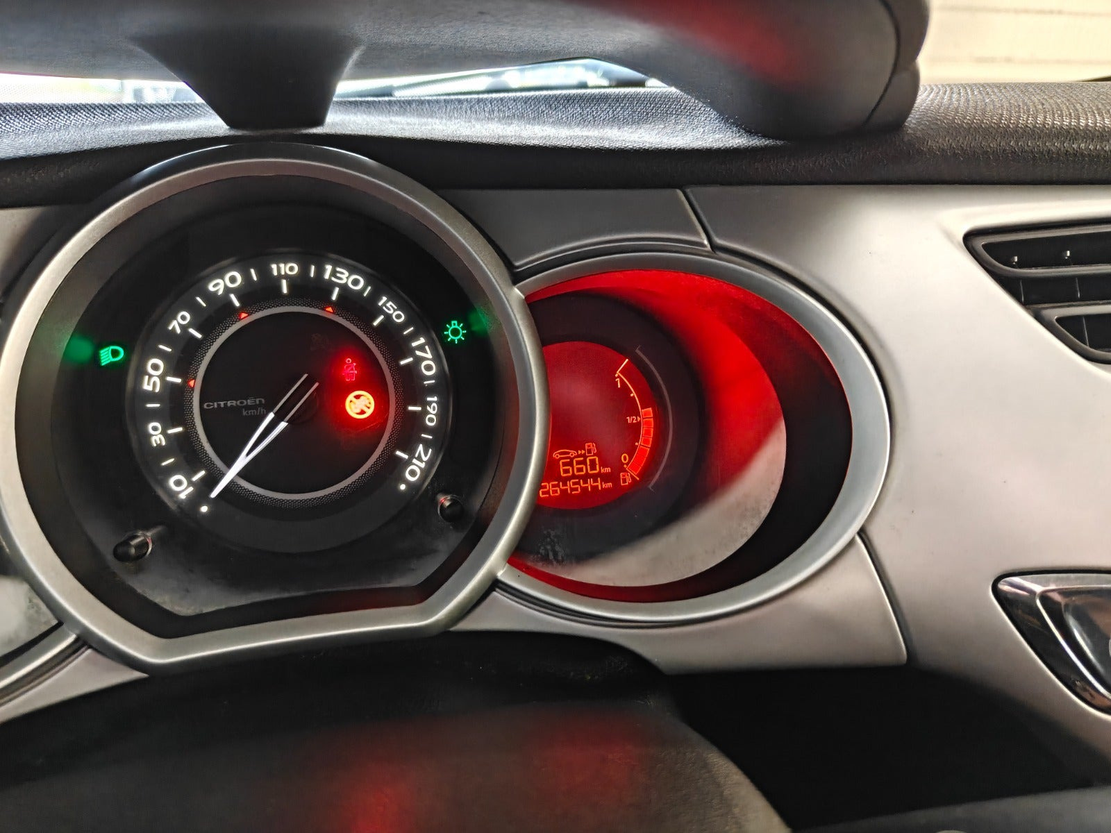 Gul Citroën C3 fra 2012