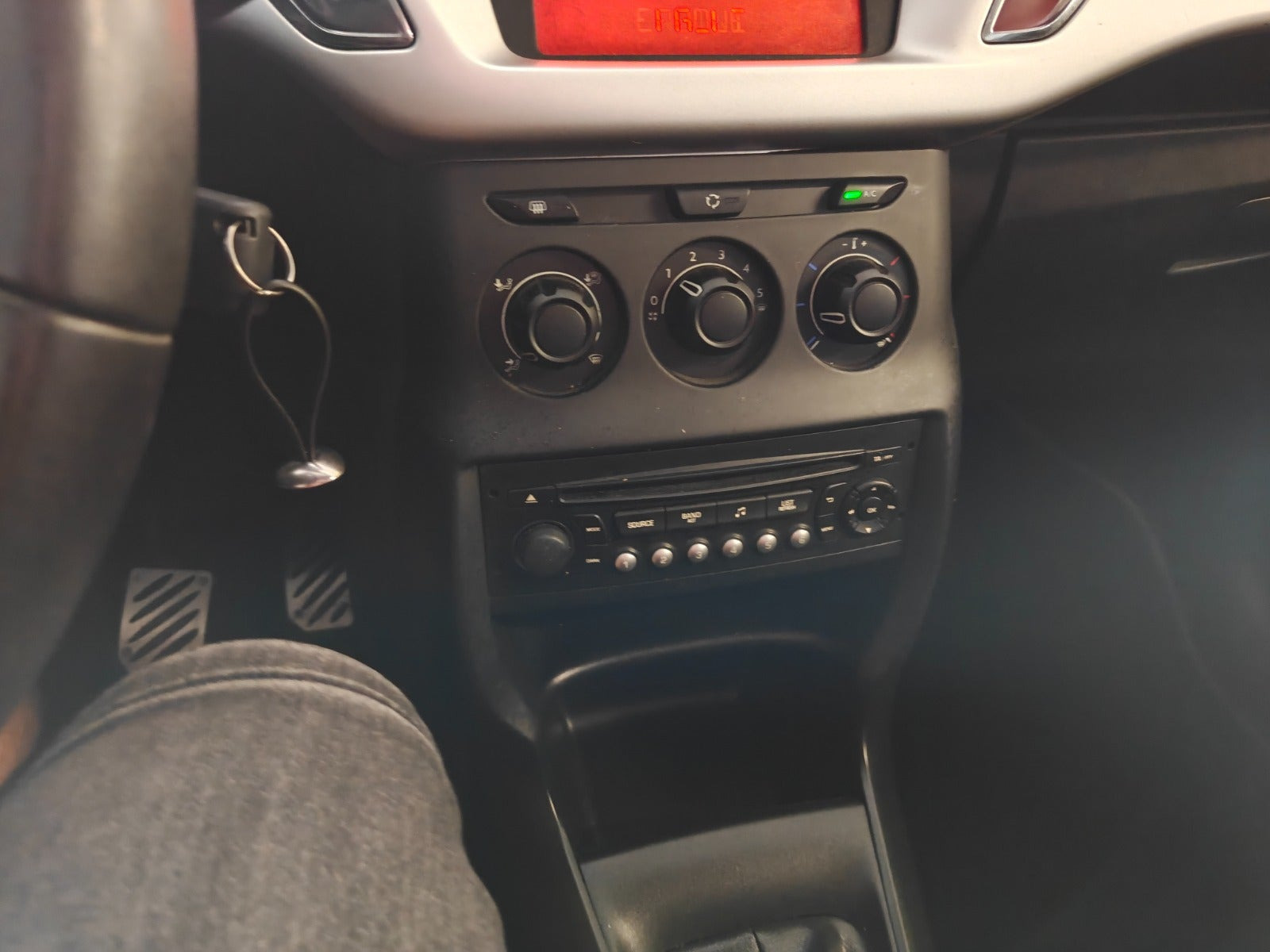 Gul Citroën C3 fra 2012