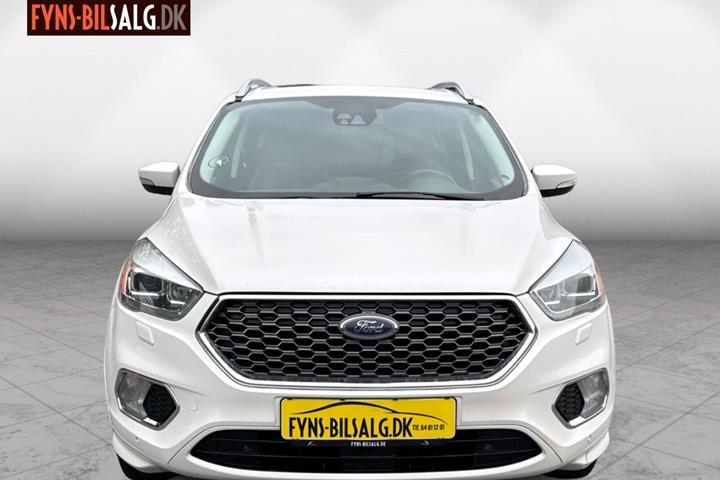 Hvid Ford Kuga fra 2017