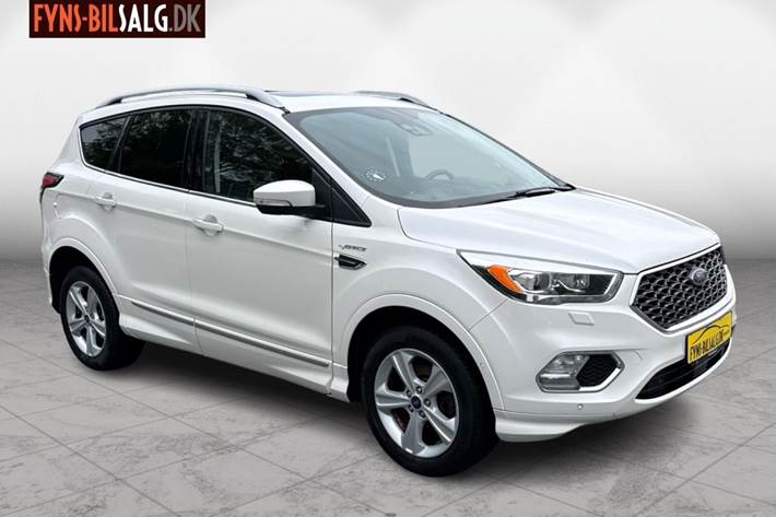 Hvid Ford Kuga fra 2017