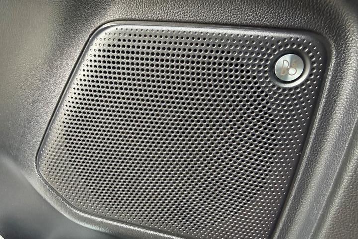 Grå Ford Kuga fra 2020
