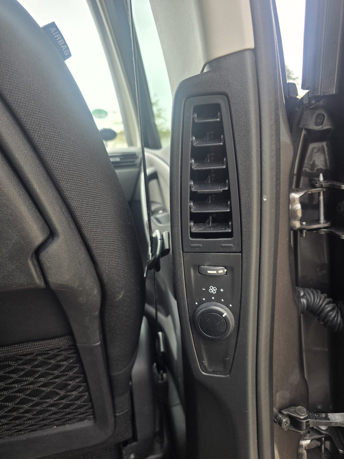Grå Citroën Grand C4 Picasso fra 2016