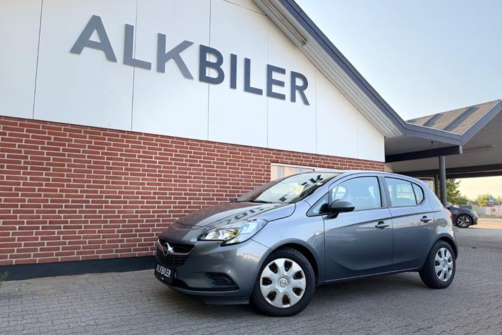 Grå Opel Corsa fra 2015