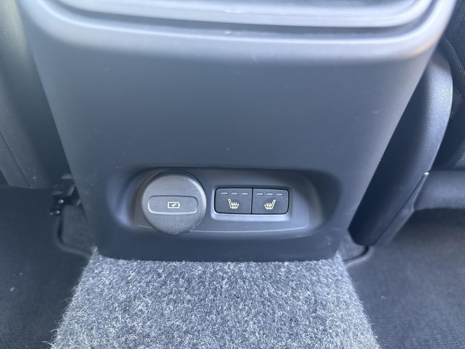 Blå Volvo EX40 fra 2026