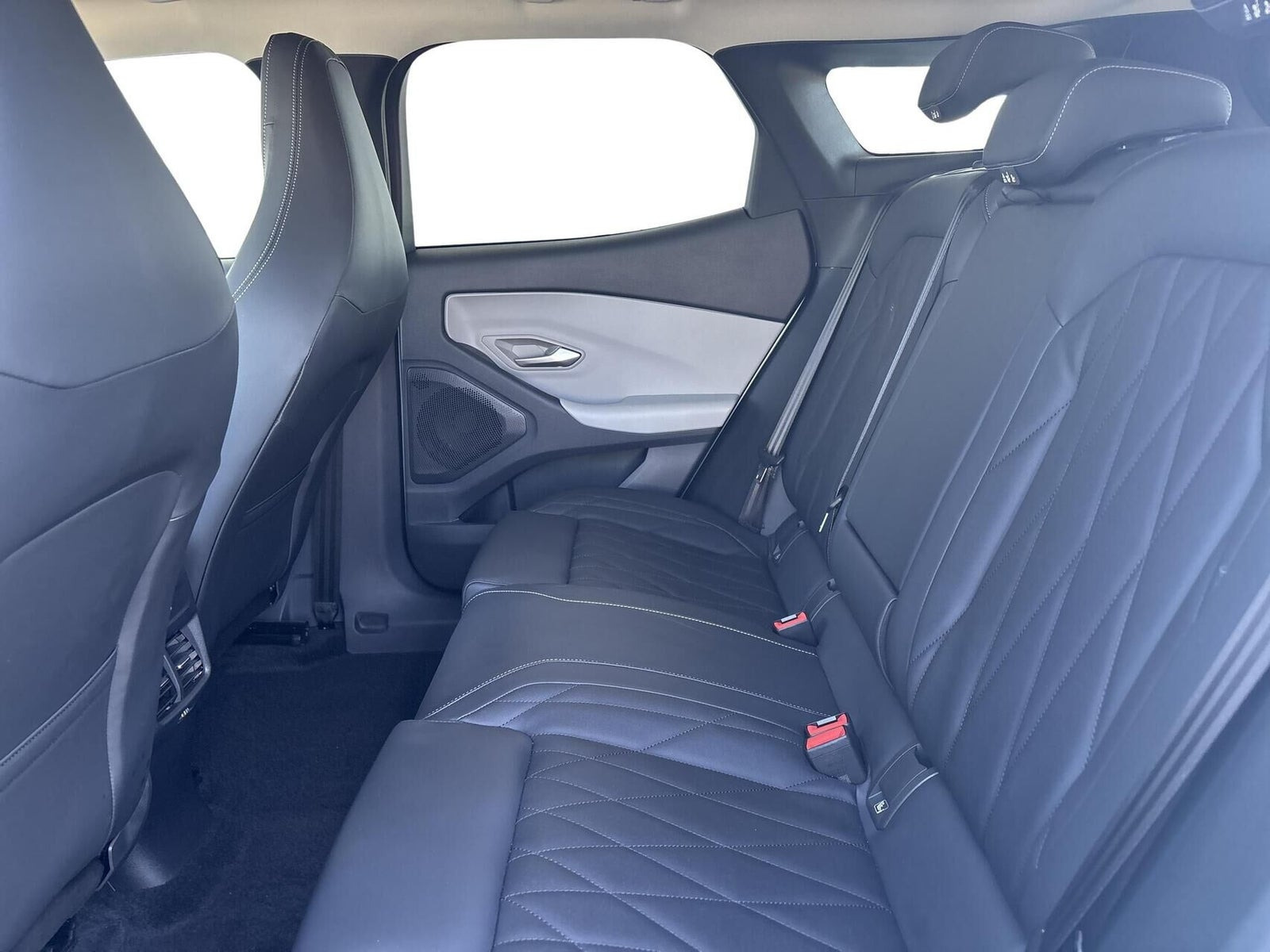Blå Ford Explorer fra 2025
