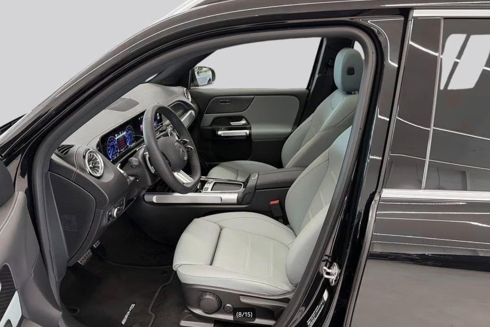 Sort Mercedes EQB250+ fra 2025