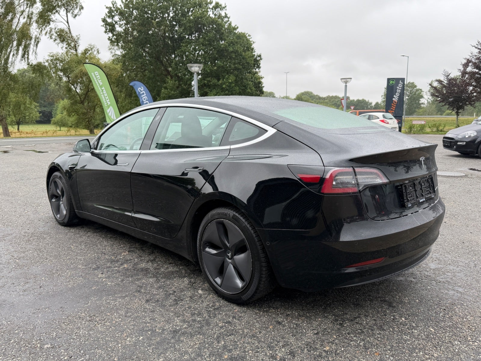 undefined Tesla Model 3 fra 2019