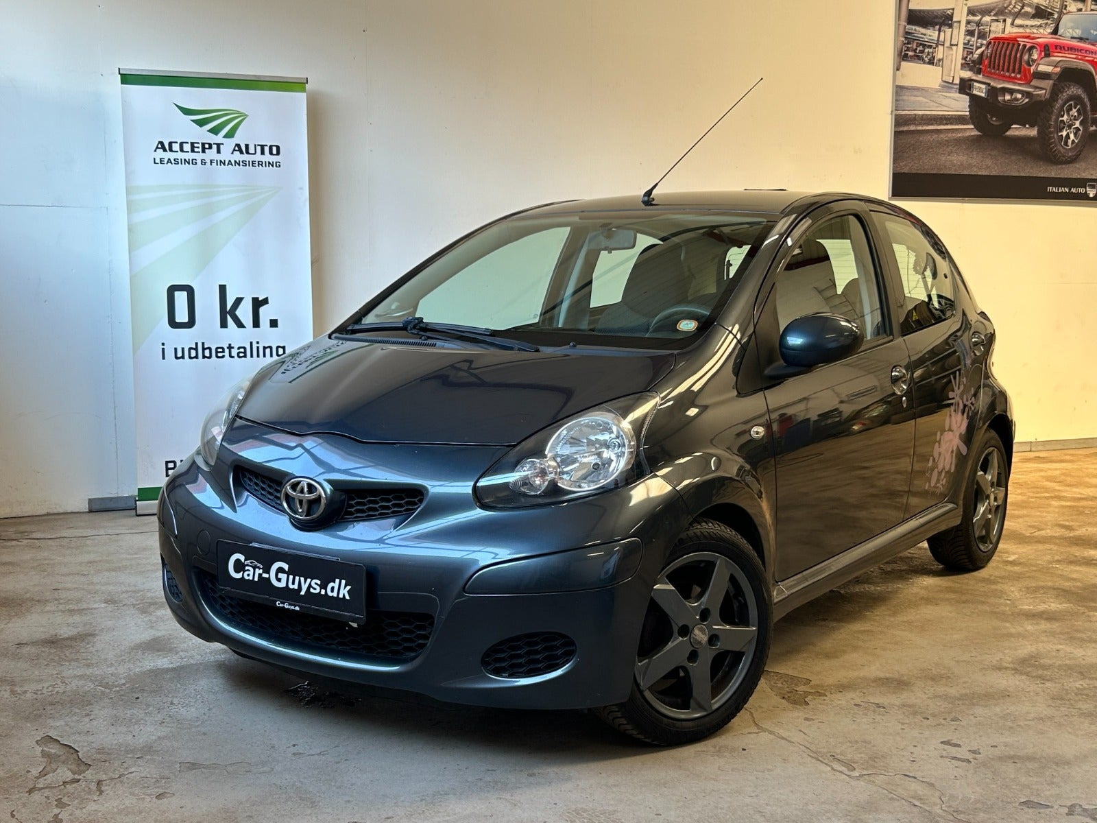 undefined Toyota Aygo fra 2010 set udefra