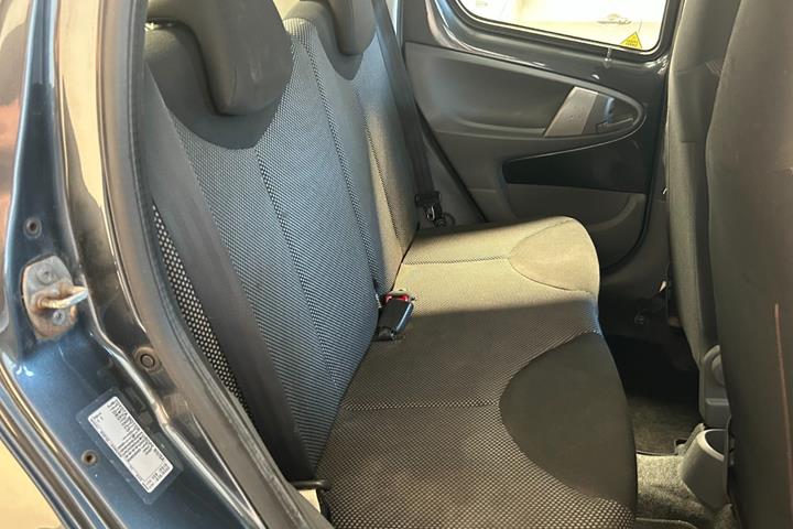undefined Toyota Aygo fra 2010
