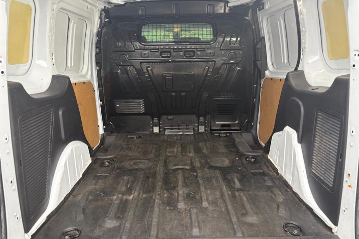 Hvid Ford Transit Connect fra 2020