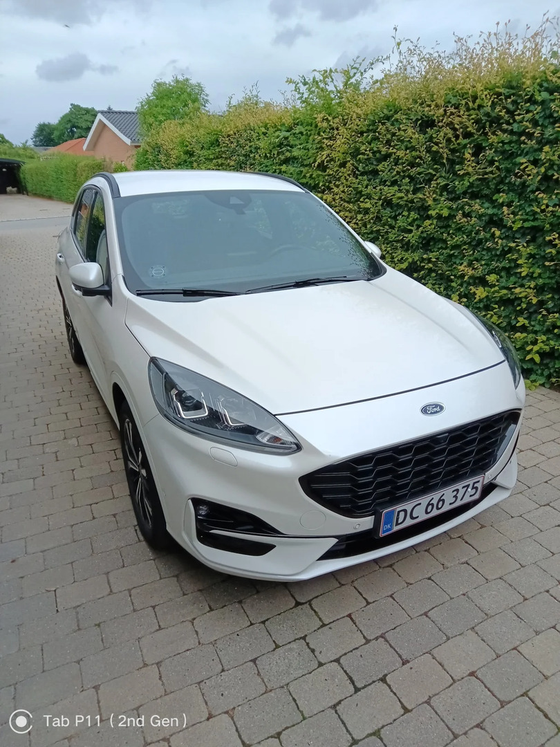 Ford Kuga 2,5 PHEV ST-Line CVT