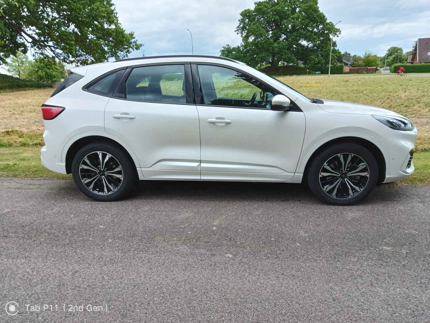 Hvid Ford Kuga fra 2021