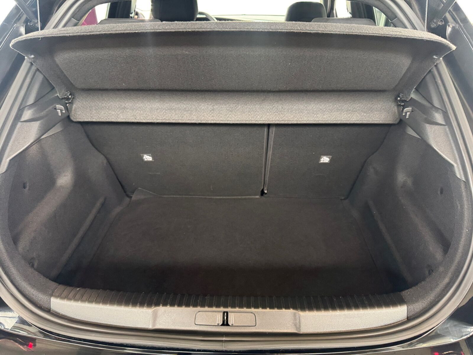 Sort Opel Mokka-e fra 2025