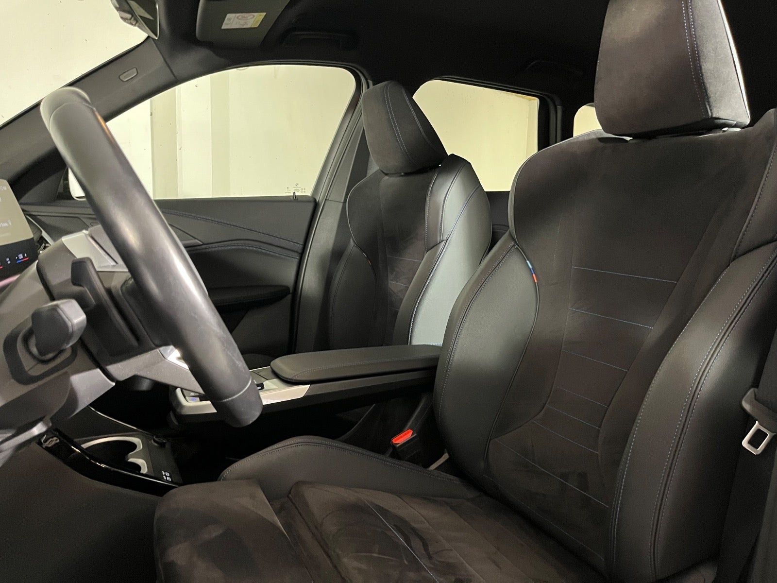 Sort BMW iX1 fra 2023