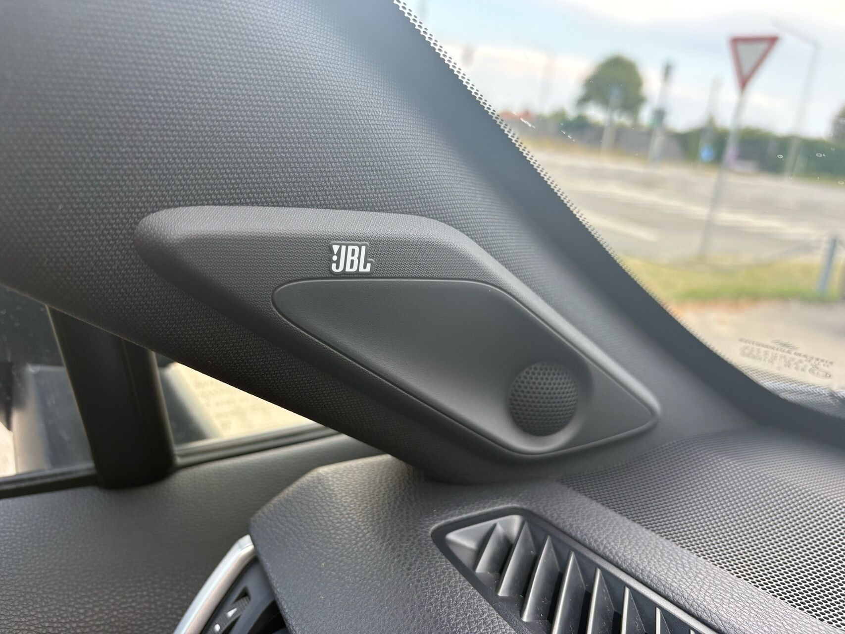 Grå Toyota RAV4 Plug-in fra 2021