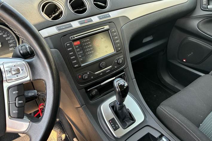 undefined Ford S-MAX fra 2013