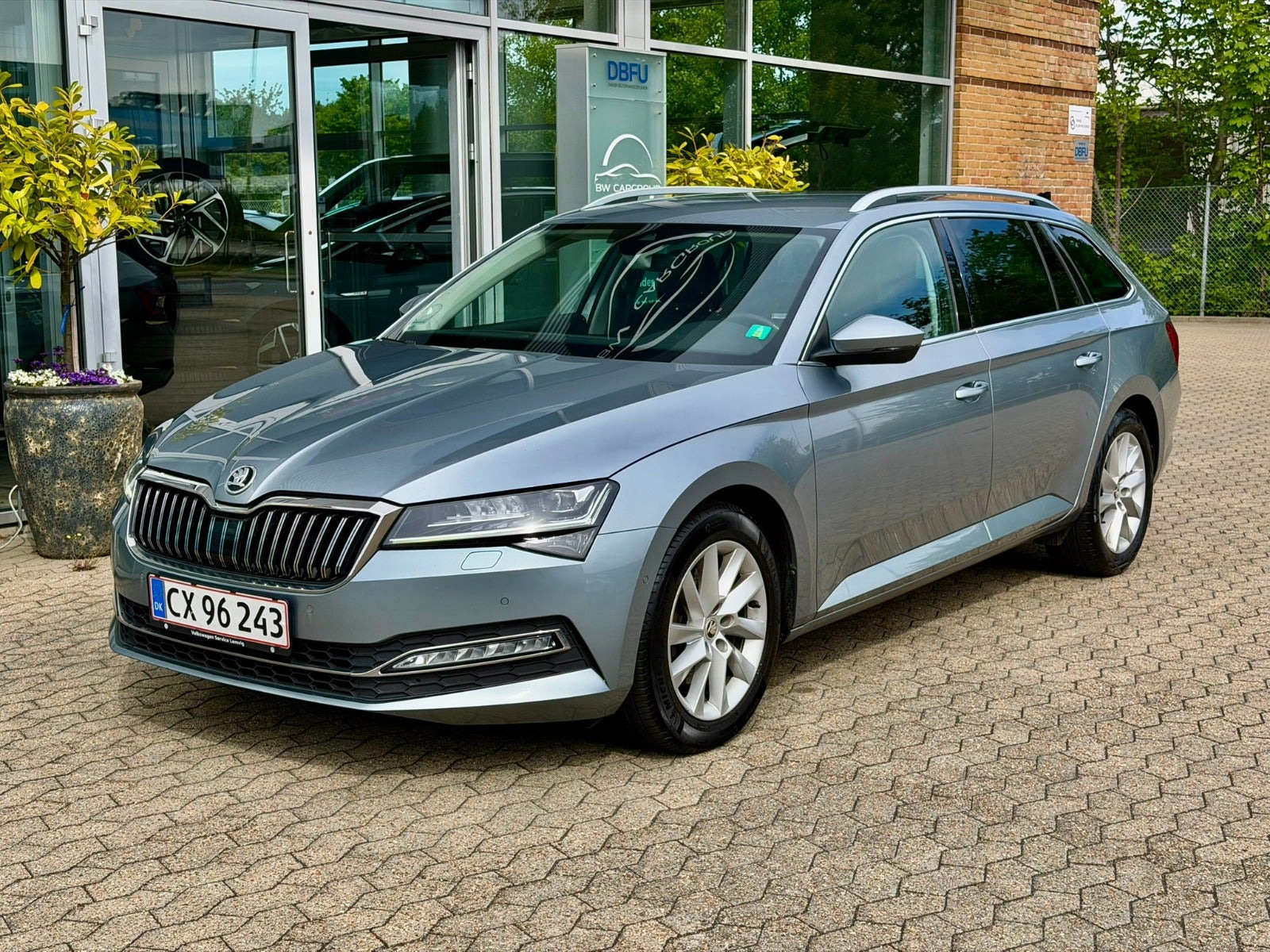 Skoda Superb 2,0 TDi 150 Business Executive Combi DSG