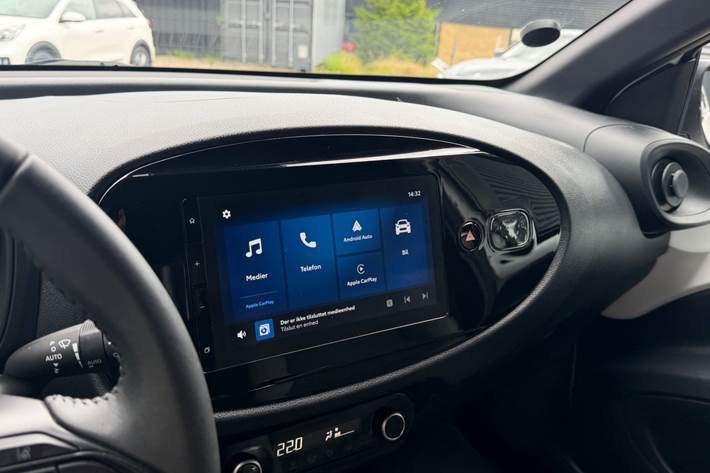 Hvid Toyota Aygo X fra 2024