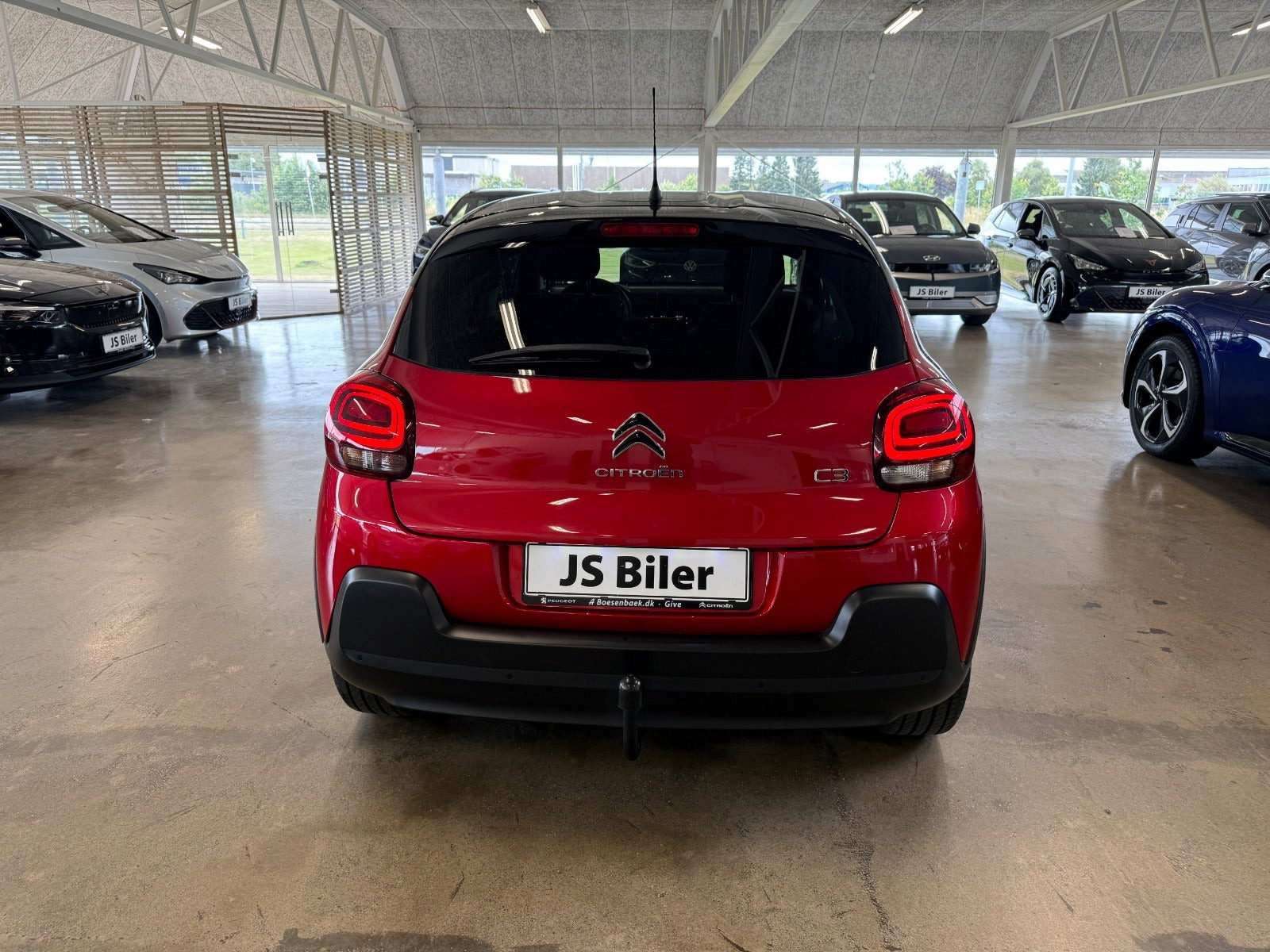Rød Citroën C3 fra 2021