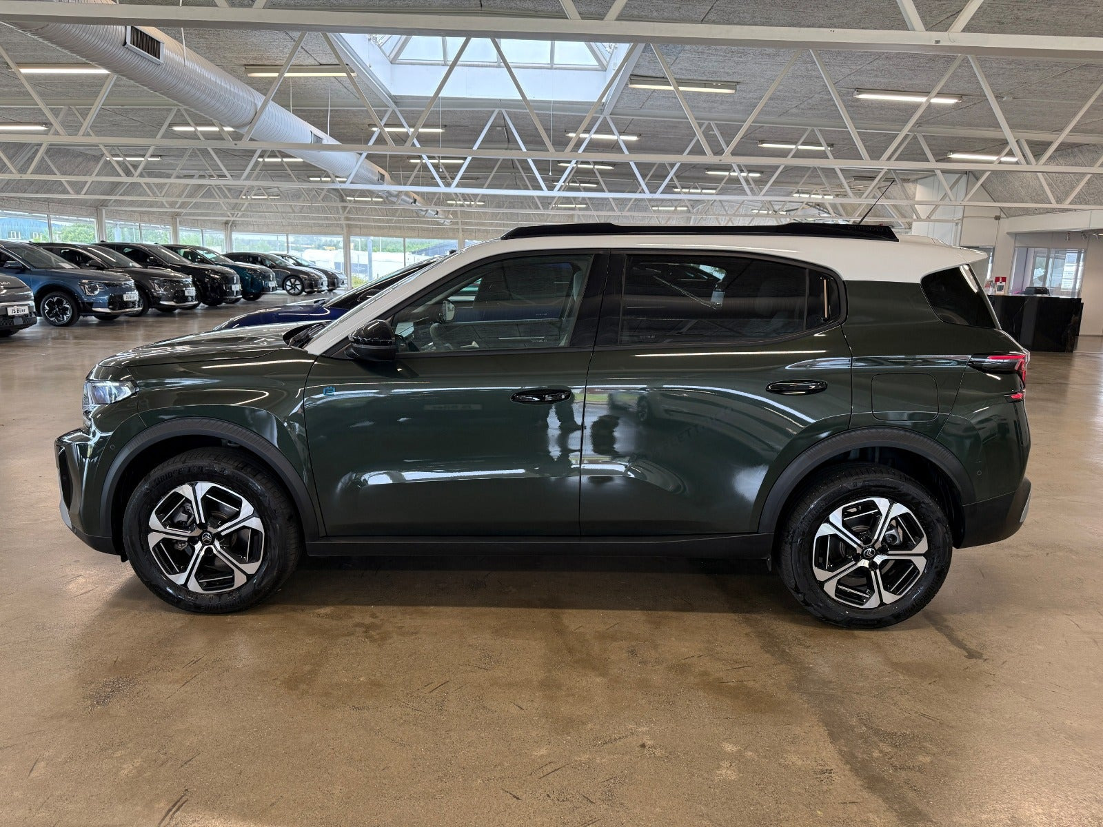 Grøn Citroën e-C3 Aircross fra 2025