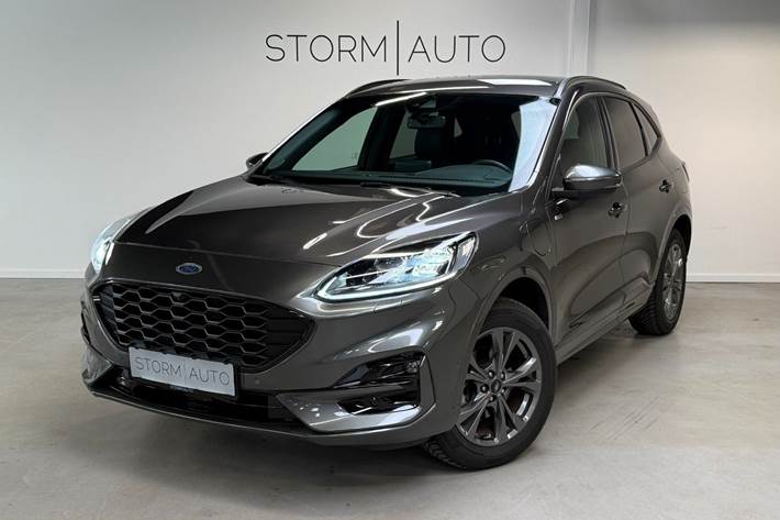 Grå Ford Kuga fra 2022
