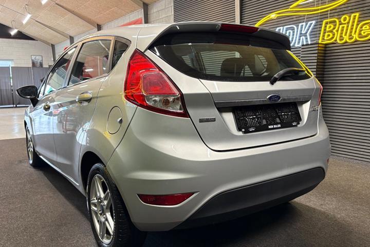 undefined Ford Fiesta fra 2013