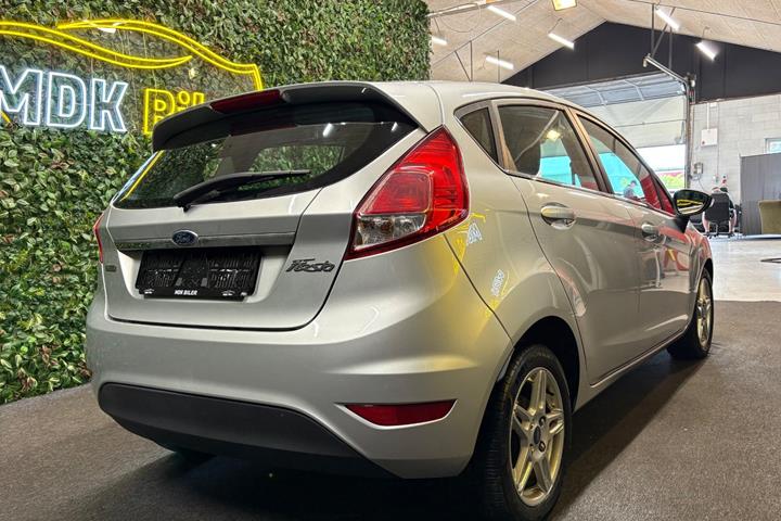 undefined Ford Fiesta fra 2013