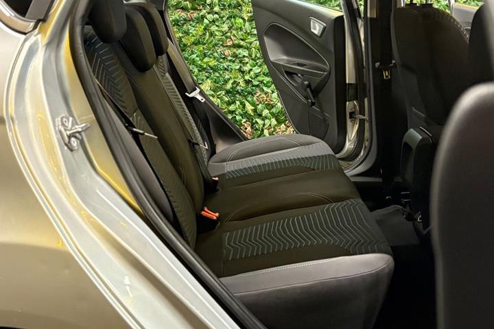 undefined Ford Fiesta fra 2013