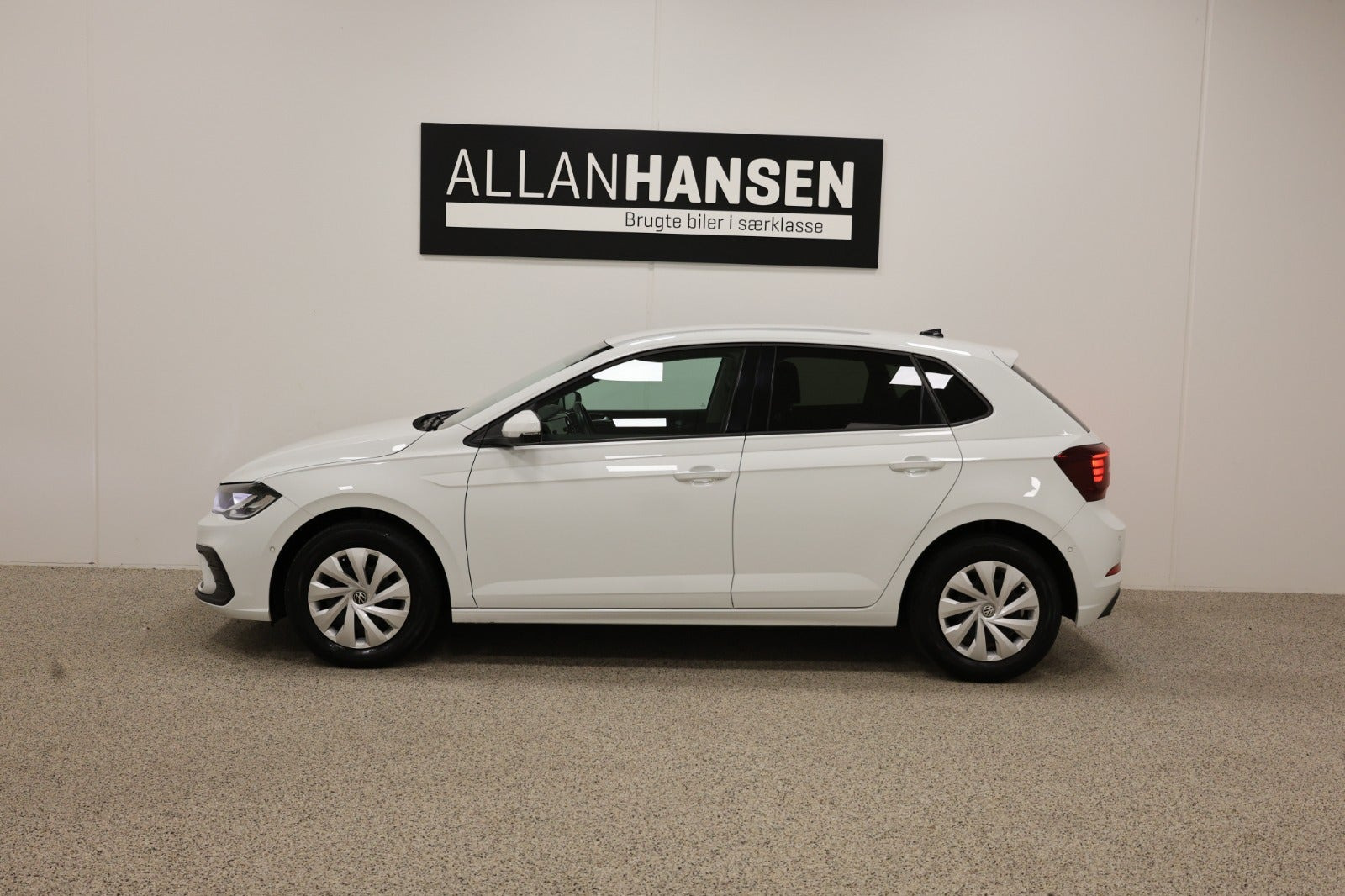 Hvid VW Polo fra 2022